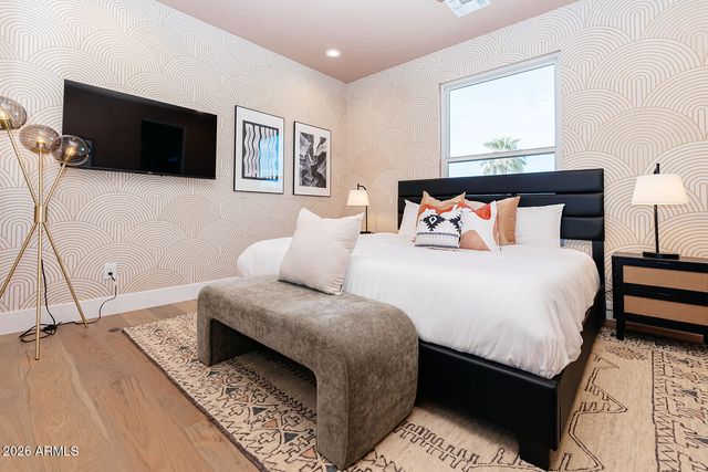 6547 E 2ND Street, Scottsdale, AZ 85251