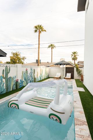 6547 E 2ND Street, Scottsdale, AZ 85251