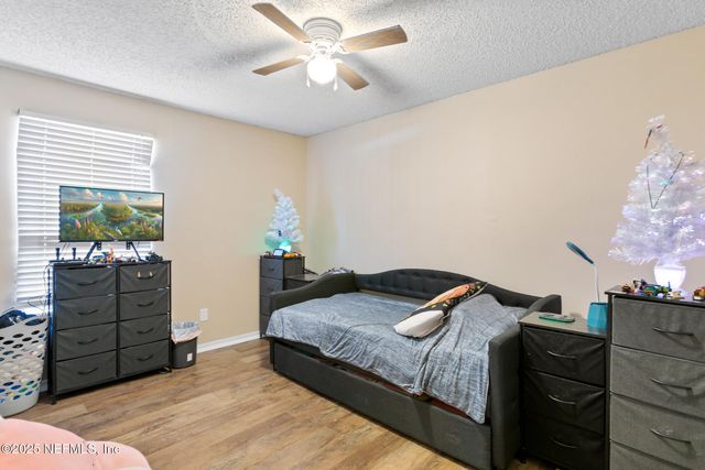 8457 SUGARTREE Drive, Jacksonville, FL 32244