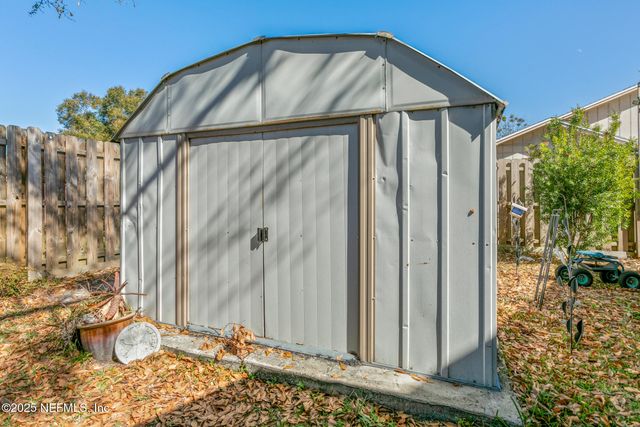 8457 SUGARTREE Drive, Jacksonville, FL 32244