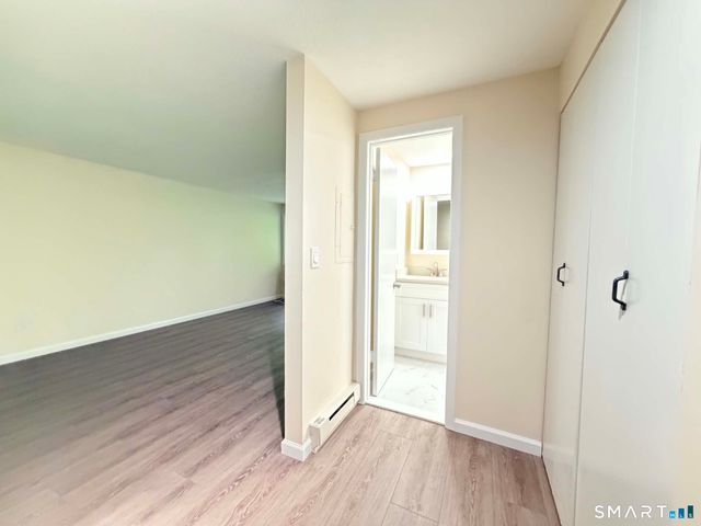 7 Padanaram Road J243, Danbury, CT 06811
