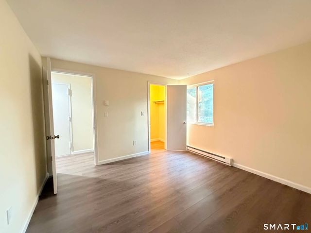 7 Padanaram Road J243, Danbury, CT 06811