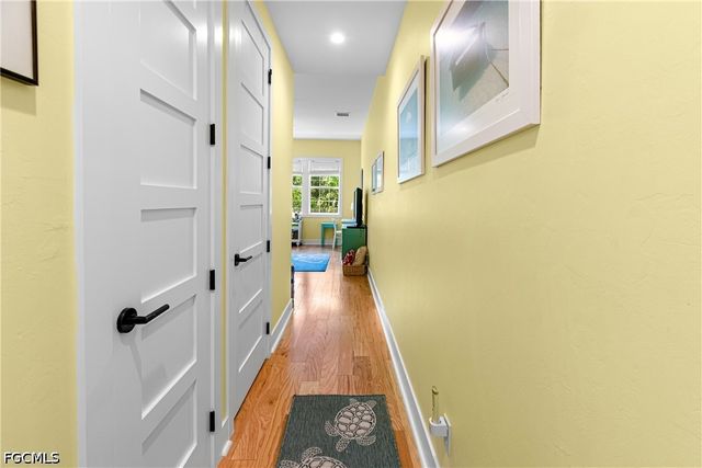 1530 Poinciana AVE, Fort Myers, FL 33901