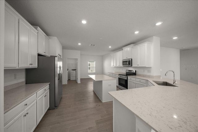 7930 SW 74TH LOOP, Ocala, FL 34481