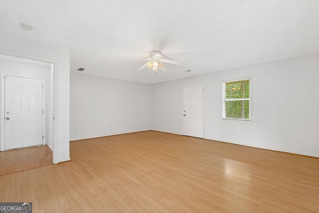 26 Ann Circle SE, Cartersville, GA 30121