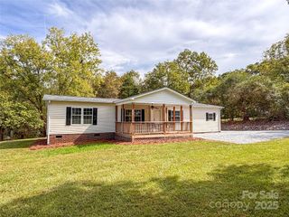 1372 Dewberry Place, Granite Falls, NC 28630