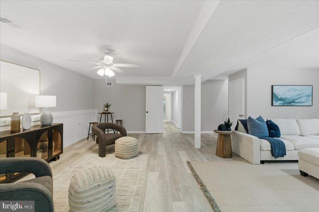 15700 BRANDYWINE, Dumfries, VA 22025
