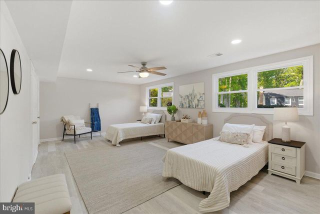15700 BRANDYWINE, Dumfries, VA 22025