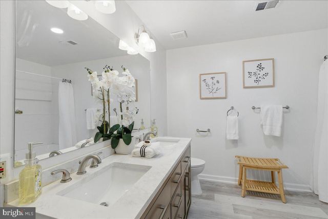 15700 BRANDYWINE, Dumfries, VA 22025