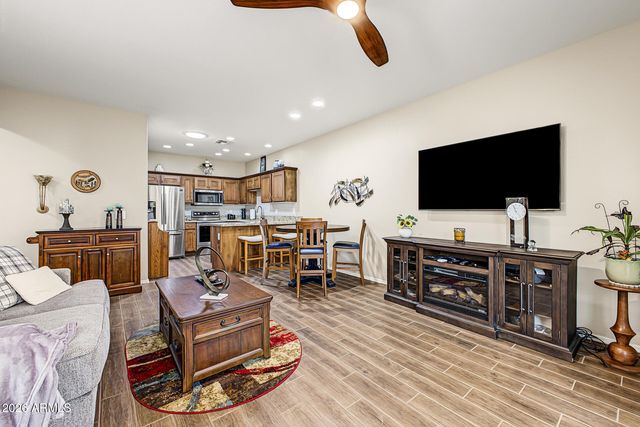 10960 E MONTE Avenue 241, Mesa, AZ 85209