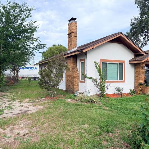 107 S 1ST STREET, Haines City, FL 33844
