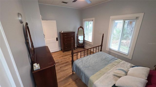 107 S 1ST STREET, Haines City, FL 33844