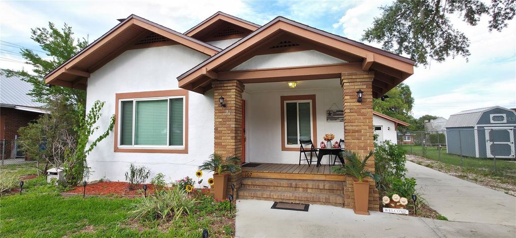 107 S 1ST STREET, Haines City, FL 33844