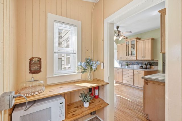 1152 Ross Avenue, Saint Paul, MN 55106