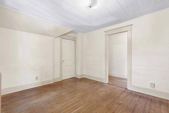 1152 Ross Avenue, Saint Paul, MN 55106