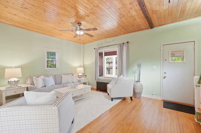 1152 Ross Avenue, Saint Paul, MN 55106