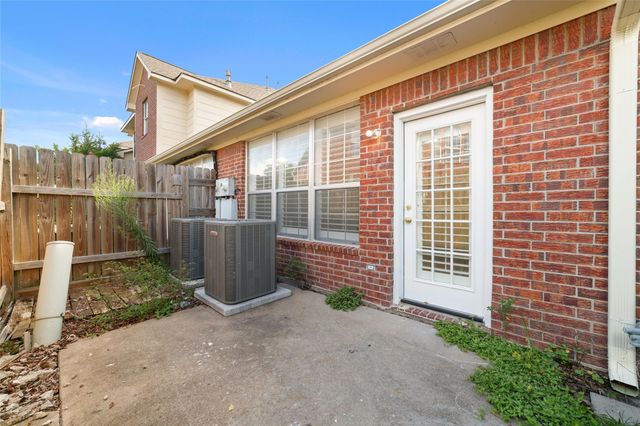 1408 S Friendswood Drive 804, Friendswood, TX 77546