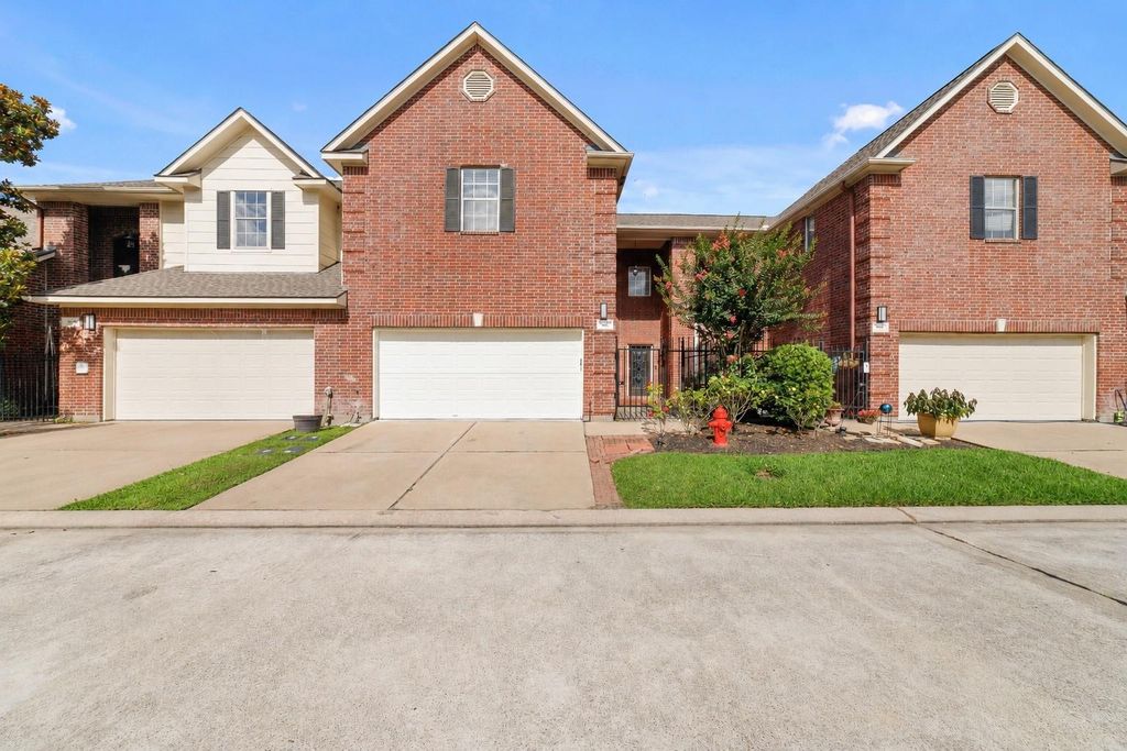 1408 S Friendswood Drive 804, Friendswood, TX 77546