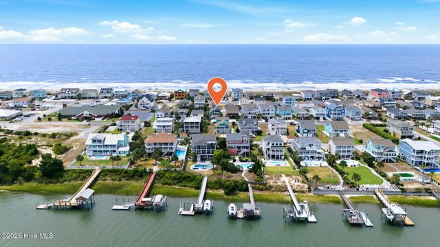 153 Brunswick Avenue W, Supply, NC 28462