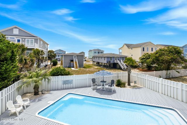 153 Brunswick Avenue W, Supply, NC 28462