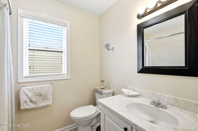 153 Brunswick Avenue W, Supply, NC 28462