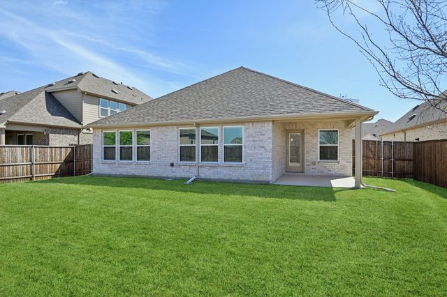 1521 Quentin Drive, Aubrey, TX 76227