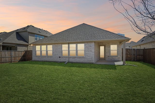 1521 Quentin Drive, Aubrey, TX 76227