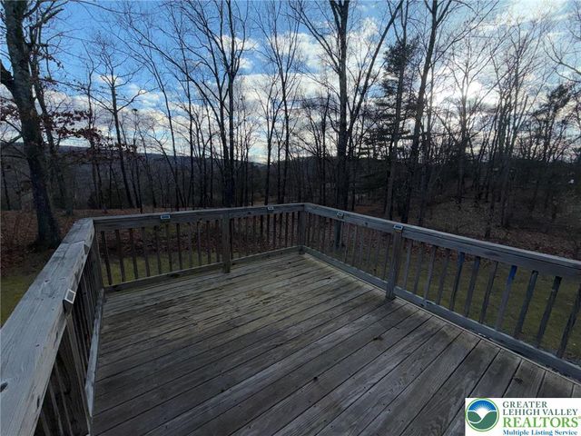 106 Hilda Court, Smithfield Twp, PA 18301