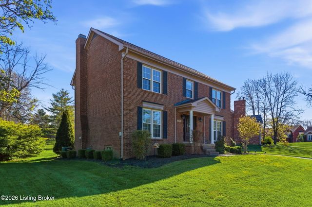 12603 Blackthorn Trace, Louisville, KY 40299