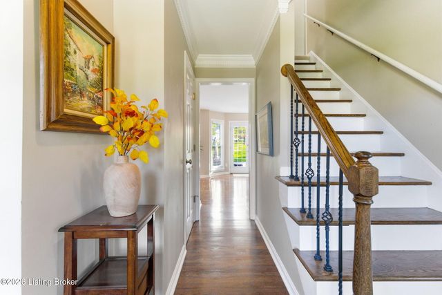 12603 Blackthorn Trace, Louisville, KY 40299