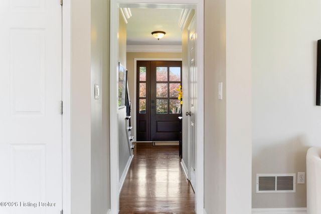 12603 Blackthorn Trace, Louisville, KY 40299