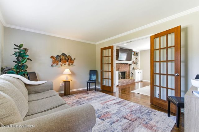 12603 Blackthorn Trace, Louisville, KY 40299