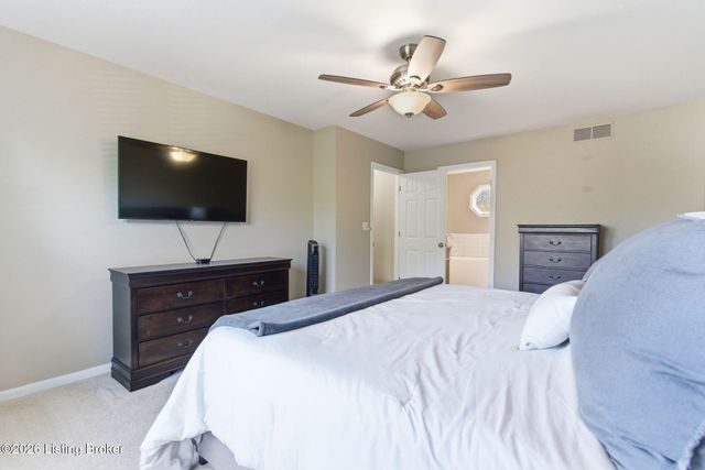 12603 Blackthorn Trace, Louisville, KY 40299