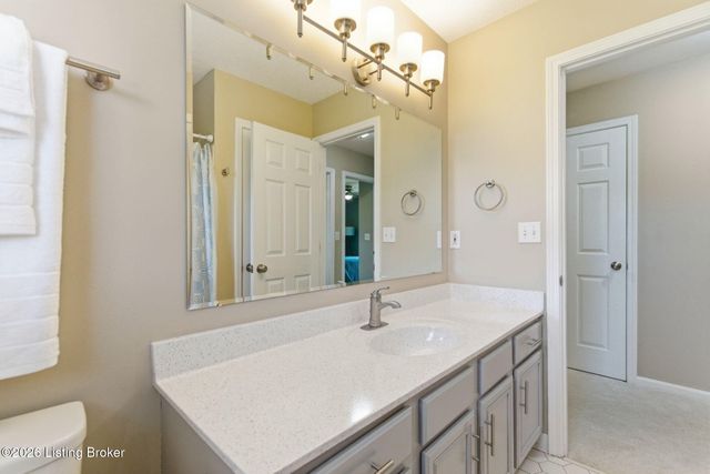 12603 Blackthorn Trace, Louisville, KY 40299
