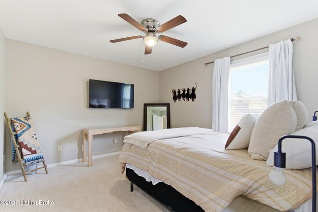 12603 Blackthorn Trace, Louisville, KY 40299