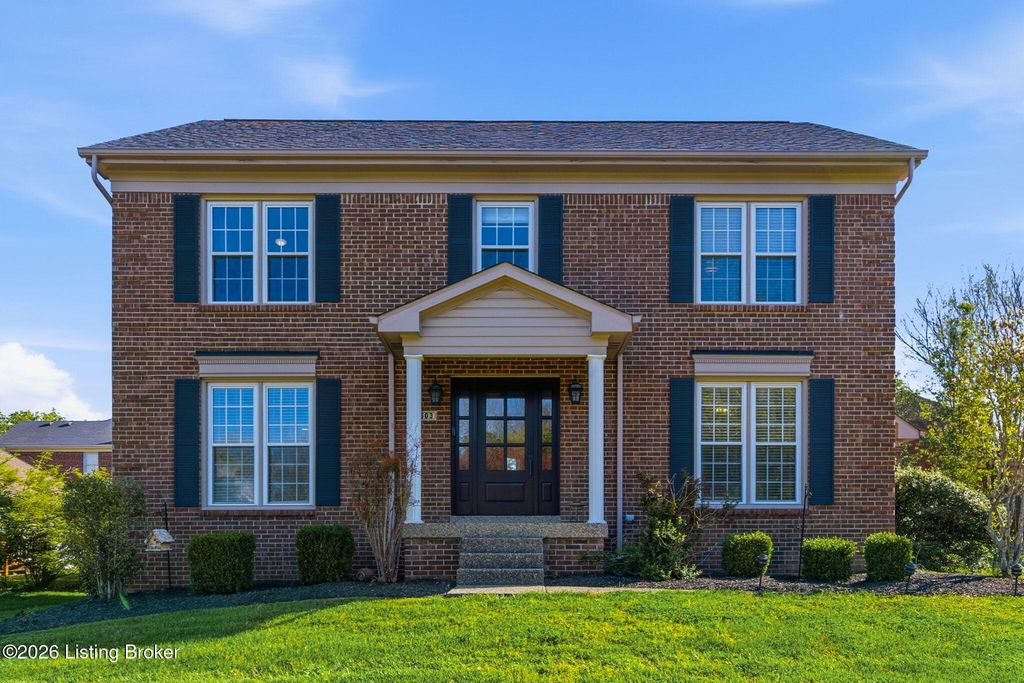 12603 Blackthorn Trace, Louisville, KY 40299