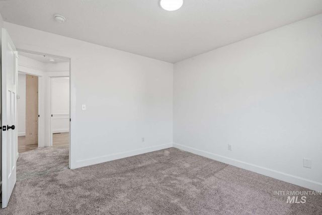 16789 N Wentworth Ln, Nampa, ID 83687
