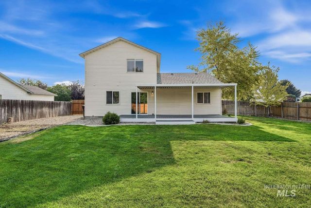 16789 N Wentworth Ln, Nampa, ID 83687