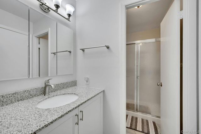 492 N Broadway 10, White Plains, NY 10603