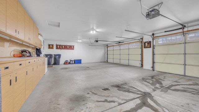 1515 Hummingbird LANE, Plymouth, WI 53073