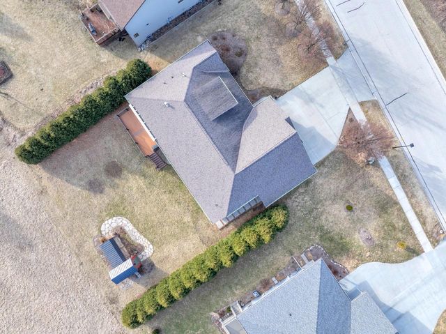 1515 Hummingbird LANE, Plymouth, WI 53073