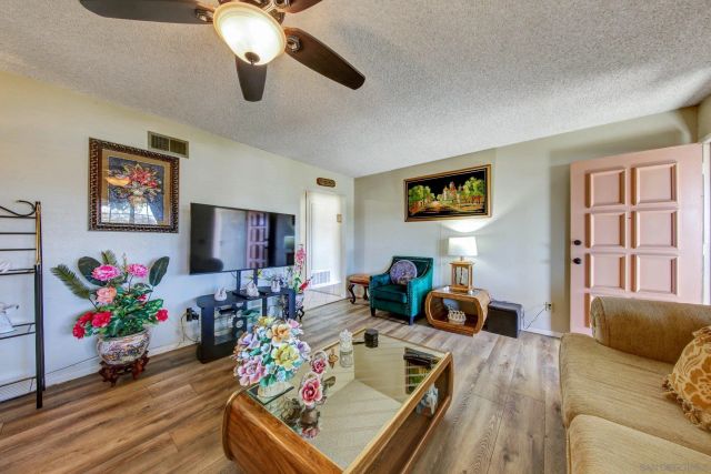 2574 Keen, San Diego, CA 92139
