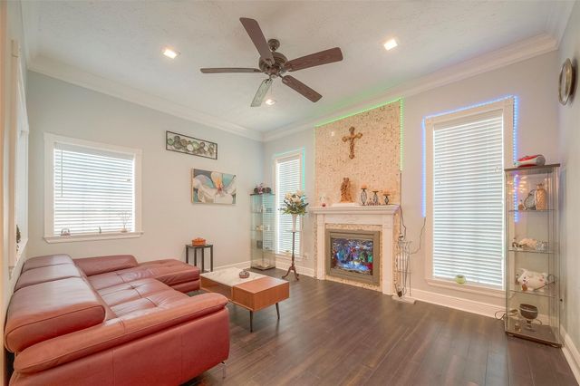 5439 Fern Park Drive, Kingwood, TX 77339