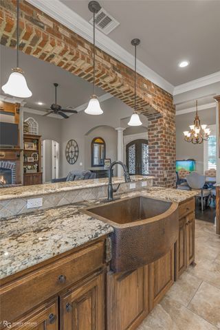 2104 Hollow Wood Way, Haughton, LA 71037