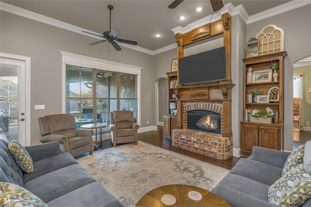 2104 Hollow Wood Way, Haughton, LA 71037