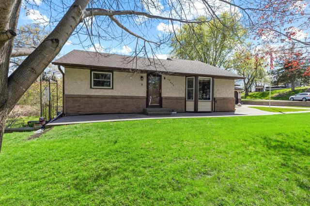 12838 188th Avenue NW, Elk River, MN 55330