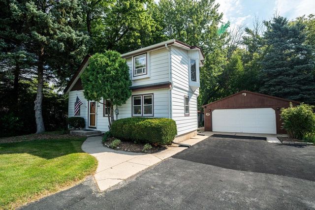 8548 N 68th STREET, Brown Deer, WI 53223