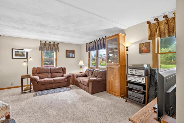 8548 N 68th STREET, Brown Deer, WI 53223