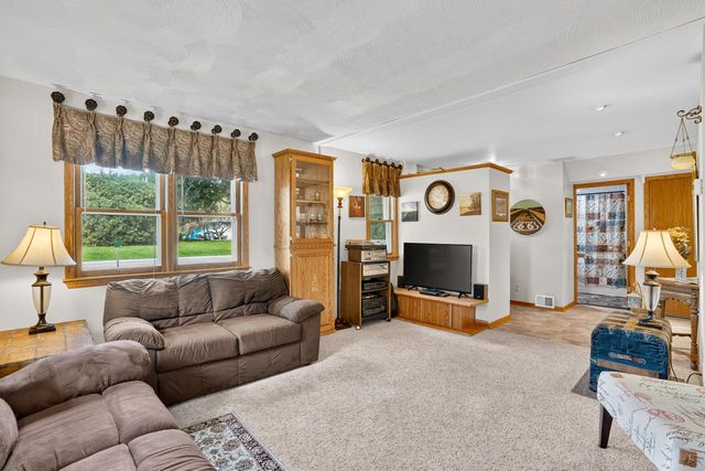 8548 N 68th STREET, Brown Deer, WI 53223
