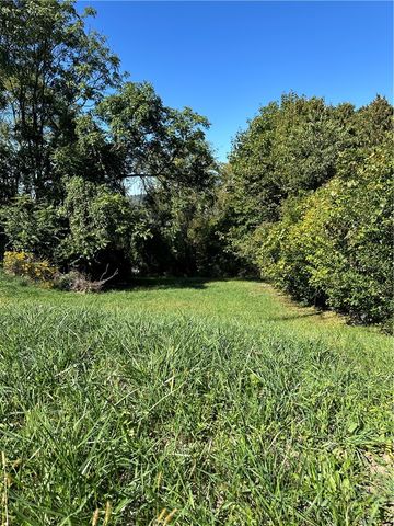 lot Sunset, West Mifflin, PA 15122